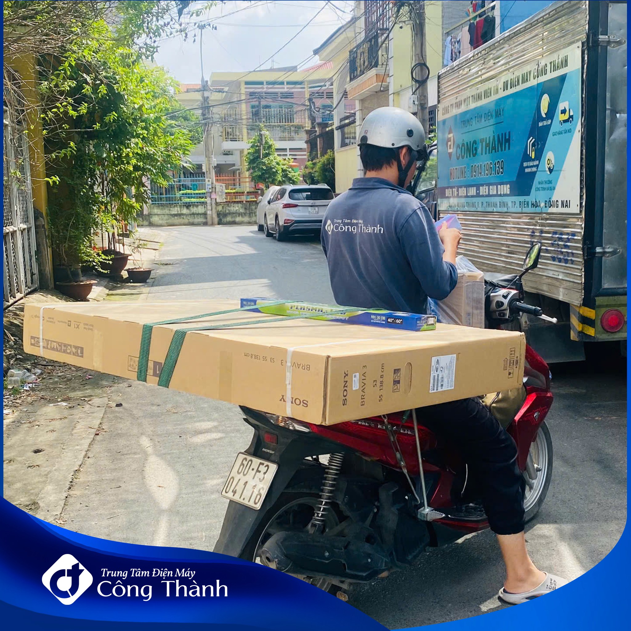 Team anh thợ lắp Điện Máy Công Thành