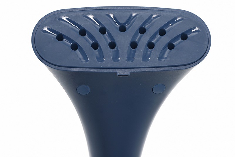 ban-ui-hoi-nuoc-dung-philips-1600w-gc518