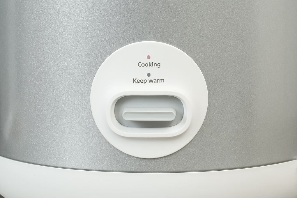 noi-com-nap-gai-philips-1-8-lit-hd3008-30