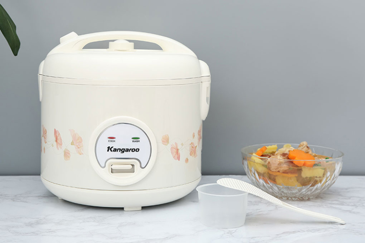 noi-com-dien-kangaroo-1-8-lit-kg18rc3